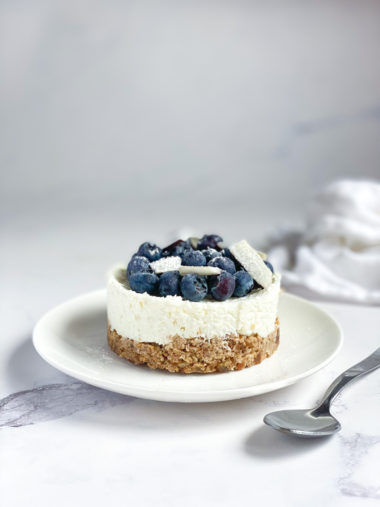 Cheesecake Light Cocco e Mirtilli Senza Burro