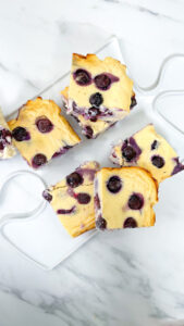 Torta Cremosa ai Mirtilli Senza Glutine