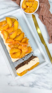 Cheesecake vegana alle pesche